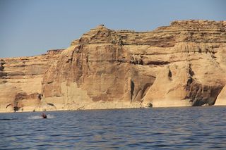 Ruhil pictures - Page Airport (PGA) to Wahweap Marina shuttle