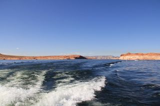 Ruhil pictures - boat tour of Lake Powell