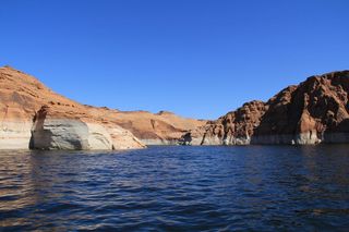 Ruhil pictures - boat tour of Lake Powell