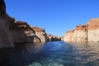 Ruhil pictures - boat tour of Lake Powell