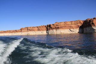 Ruhil pictures - boat tour of Lake Powell