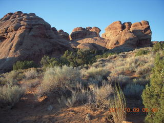 14 7q9. Arches National Park - Devil's Garden hike