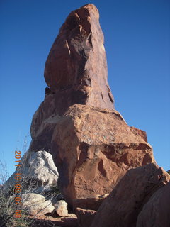 40 7q9. Arches National Park - Devil's Garden hike - Dark Angel