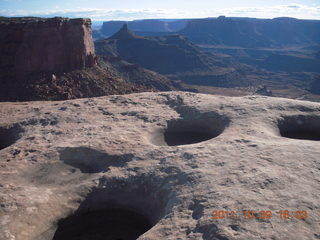 136 7q9. Dead Horse Point hike - potholes