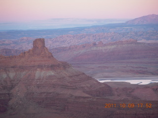 195 7q9. Dead Horse Point sunset