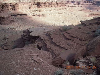 165 7qb. Canyonlands National Park - Lathrop trail hike