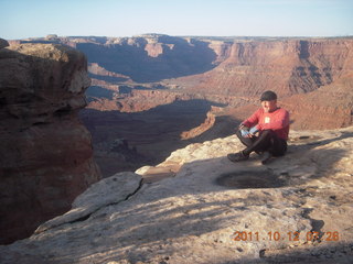 45 7qc. Dead Horse Point hike - Big Horn view - Adam