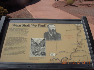 160 7qc. Canyonlands National Park - Green River overlook - sign