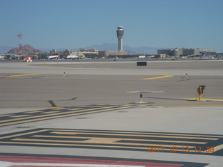 85 7qd. tower at Sky Harbor (PHX)