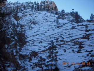 118 7sf. Zion National Park - Observation Point hike