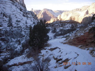 139 7sf. Zion National Park - Observation Point hike