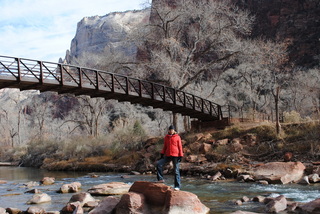 250 7sf. Zion National Park - bridge - Olga