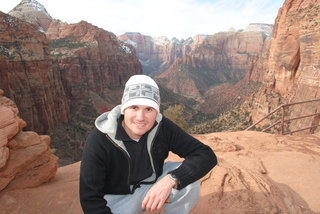 341 7sf. Zion National Park - Canyon Overlook hike - Gokce