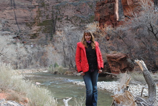 413 7sf. Zion National Park -  Virgin River - Olga