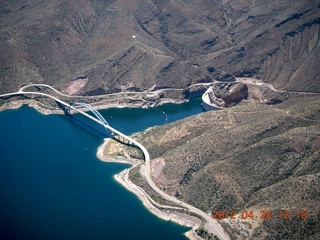 drive to Grapevine - dam seen from bridge