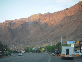 4 7x3. driving in Moab