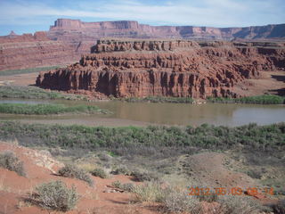 97 7x3. Chicken Corner drive - Colorado River