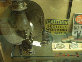 279 81v. Silverton museum