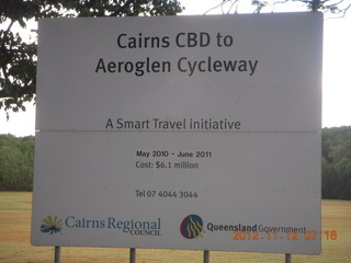 18 83c. Cairns morning run - sign