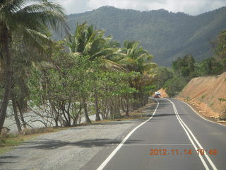 137 83e. total solar eclipse - drive back to Cairns