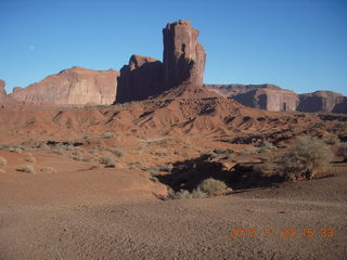 104 83q. Monument Valley tour