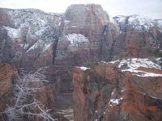 221 84p. Zion National Park - Angels Landing hike - West Rim trail