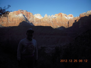 37 84r. Zion National Park - Watchman hike - Adam