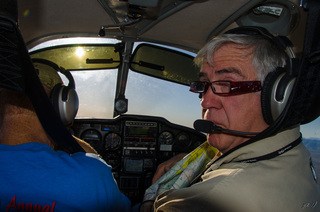 Yaseen's pictures - Adam and Jim flying in N8377W