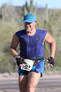 Young International (24AZ) run - Adam running