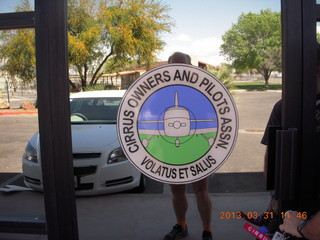 Cirrus Owners and Pilots Association sign