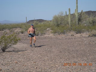 'Young International' Pleasant Valley (24AZ) run - Adam running