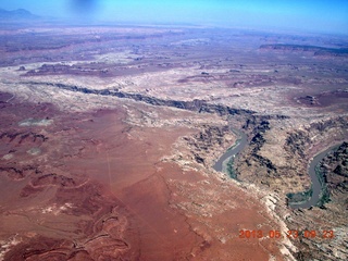 27 89p. aerial - Browns Rim airstrip