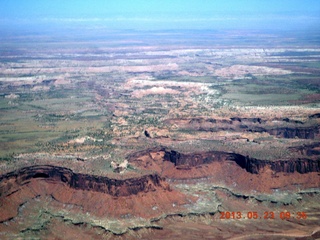 38 89p. aerial - Utah