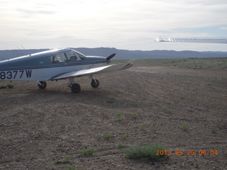39 89r. Sand Wash airstrip - N8377W