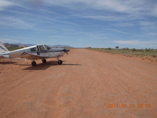 95 89r. Rockland airstrip - N8377W