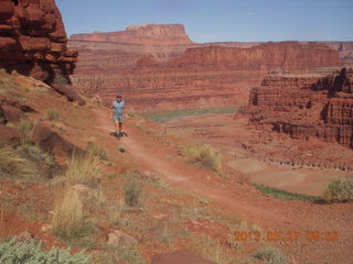 79 89t. Chicken Corner drive - Adam (tripod)