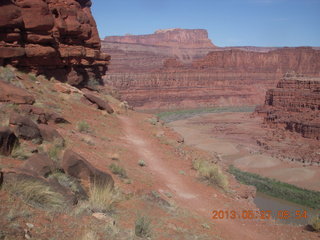 83 89t. Chicken Corner drive - end of the road