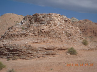 71 89u. Caineville Wash Road - Glass Mountain