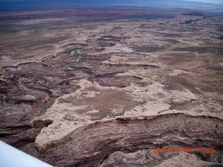 234 89u. aerial - Green River