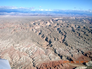 21 89v. aerial - Hanksville to Capitol Reef