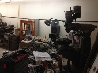 225 8gv. Triangle Airpark - Bruce's hangar