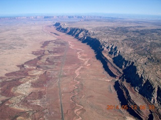 16 8md. aerial - Echo Cliffs