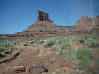 112 8mf. White Rim Road drive