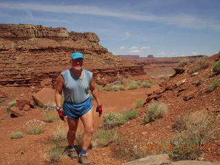 253 8mf. Canyonlands National Park - Lathrop hike - Adam (tripod and timer)