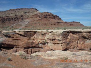 323 8mf. Canyonlands National Park - White Rim Road drive
