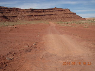 329 8mf. Canyonlands National Park - White Rim Road drive
