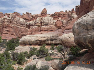 126 8mj. Canyonlands National Park - Needles - Elephant Hill + Chesler Park hike