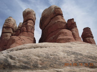 127 8mj. Canyonlands National Park - Needles - Elephant Hill + Chesler Park hike