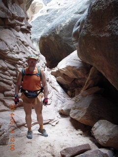 207 8mj. Canyonlands National Park - Needles - Elephant Hill + Chesler Park hike - Adam - slot or fissure