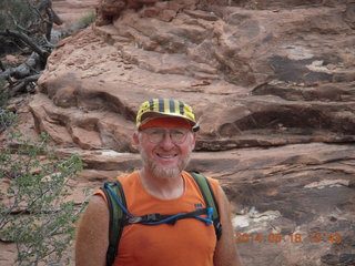 325 8mj. Canyonlands National Park - Needles - Elephant Hill + Chesler Park hike - Adam
